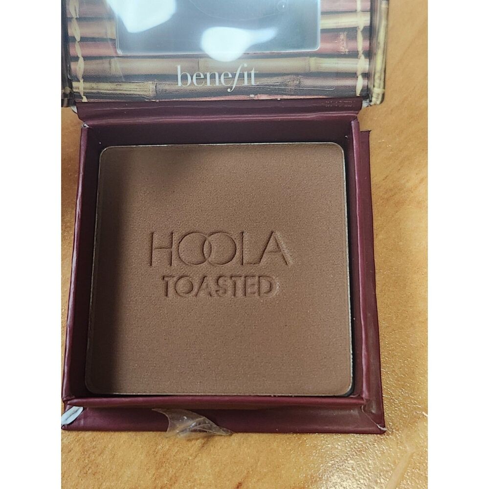 Benefit Cosmetics Hoola Toasted Matte Powder Bronzer
